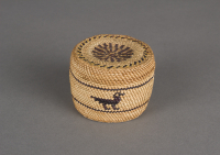Makah%20artist%2C%20%3Cb%3E%3Ci%3E%20Basket%3C%2Fi%3E%3C%2Fb%3E%2C%20ca.%201950%2C%20beargrass%20and%20maidenhair%20fern%2C%20Gift%20of%20Miss%20Alice%20R.%20Kendall%2C%20no%20known%20copyright%20restrictions%2C%2051.271
